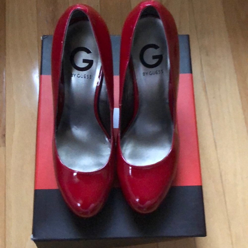 Guess Red Patent Pumps
